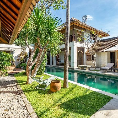 Villa Angsa By Nakula Sanur  Exterior photo